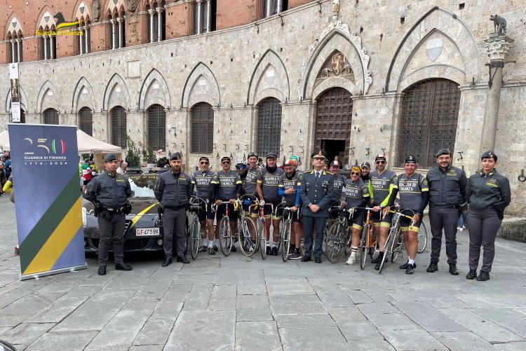 Guardia di Finanza all'Eroica